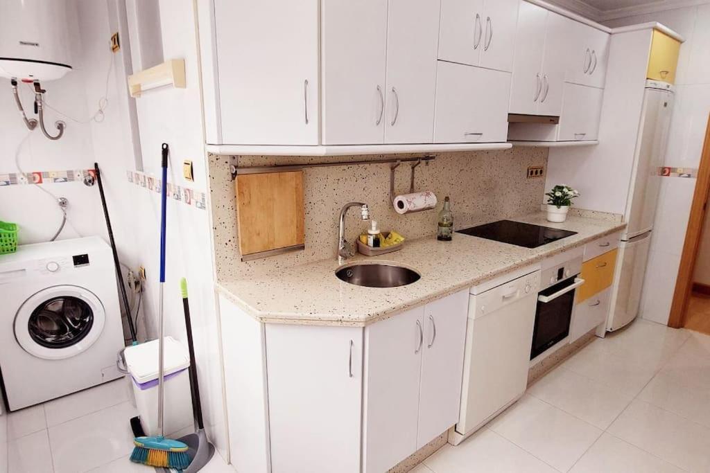Acogedor Piso Cerca De La Playa Apartamento Ceuta Exterior foto