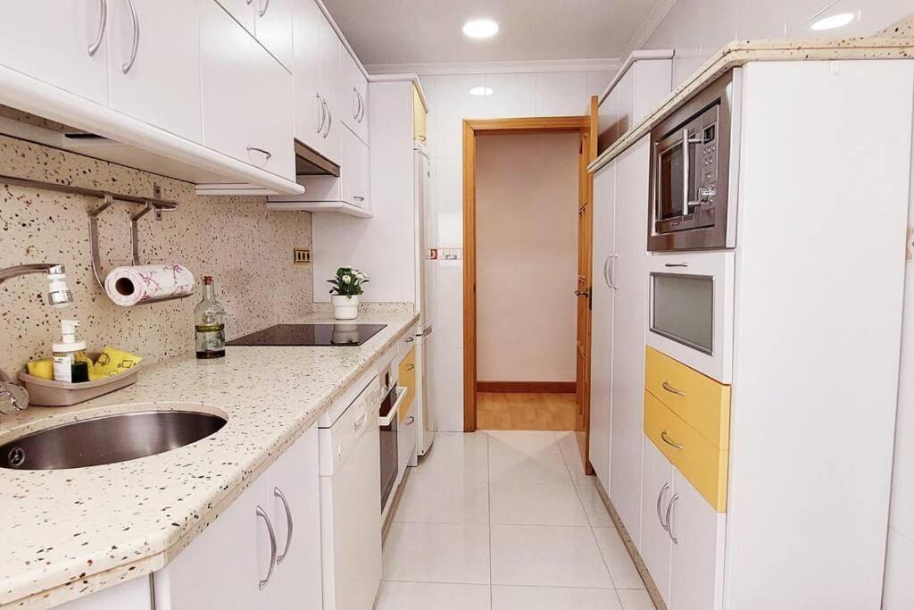Acogedor Piso Cerca De La Playa Apartamento Ceuta Exterior foto